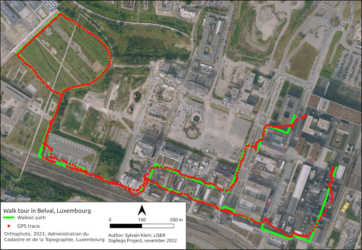 Map showing a walked and GNSS sensed paths